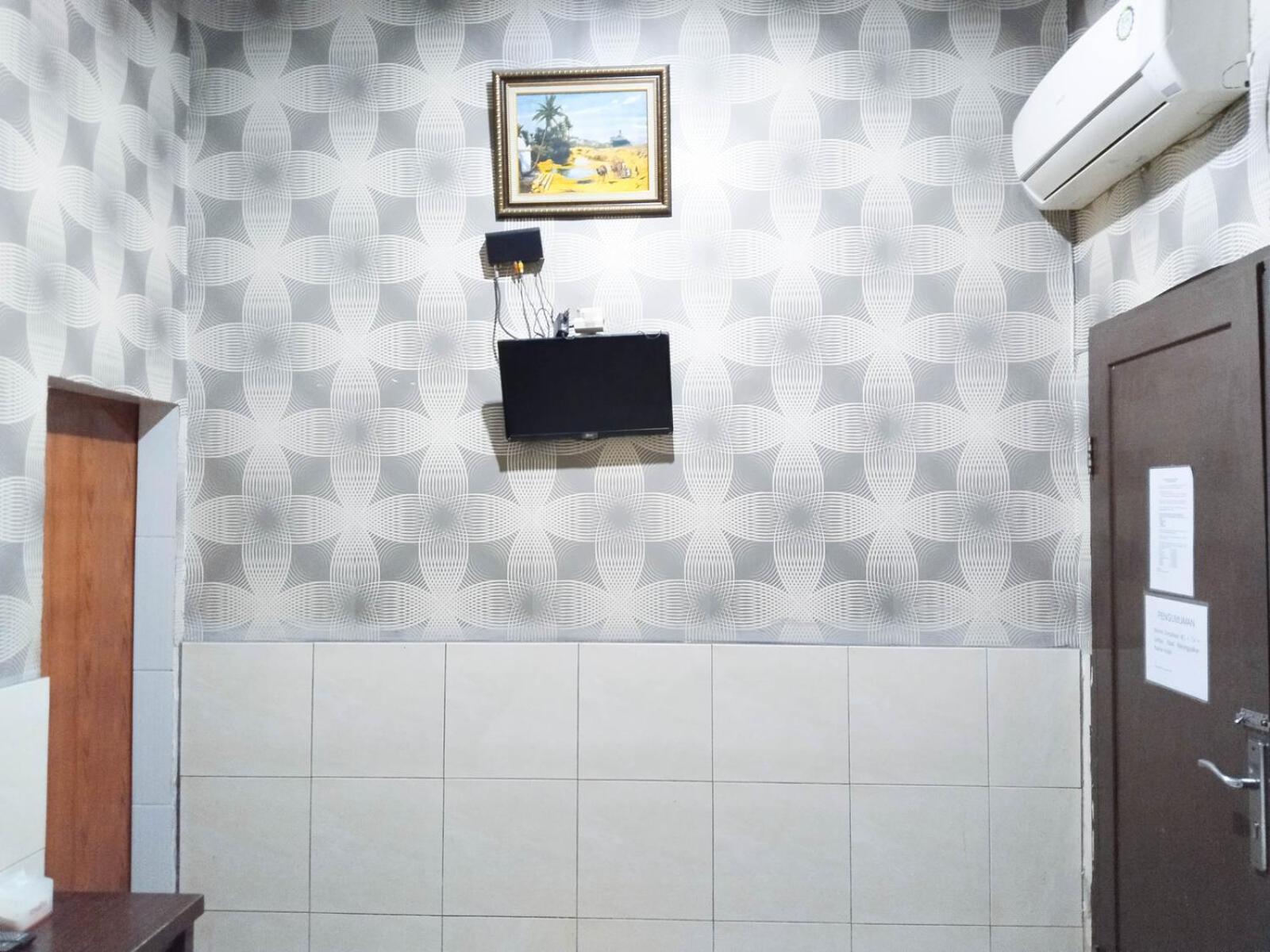 Labuhan Raya Hotel Medan