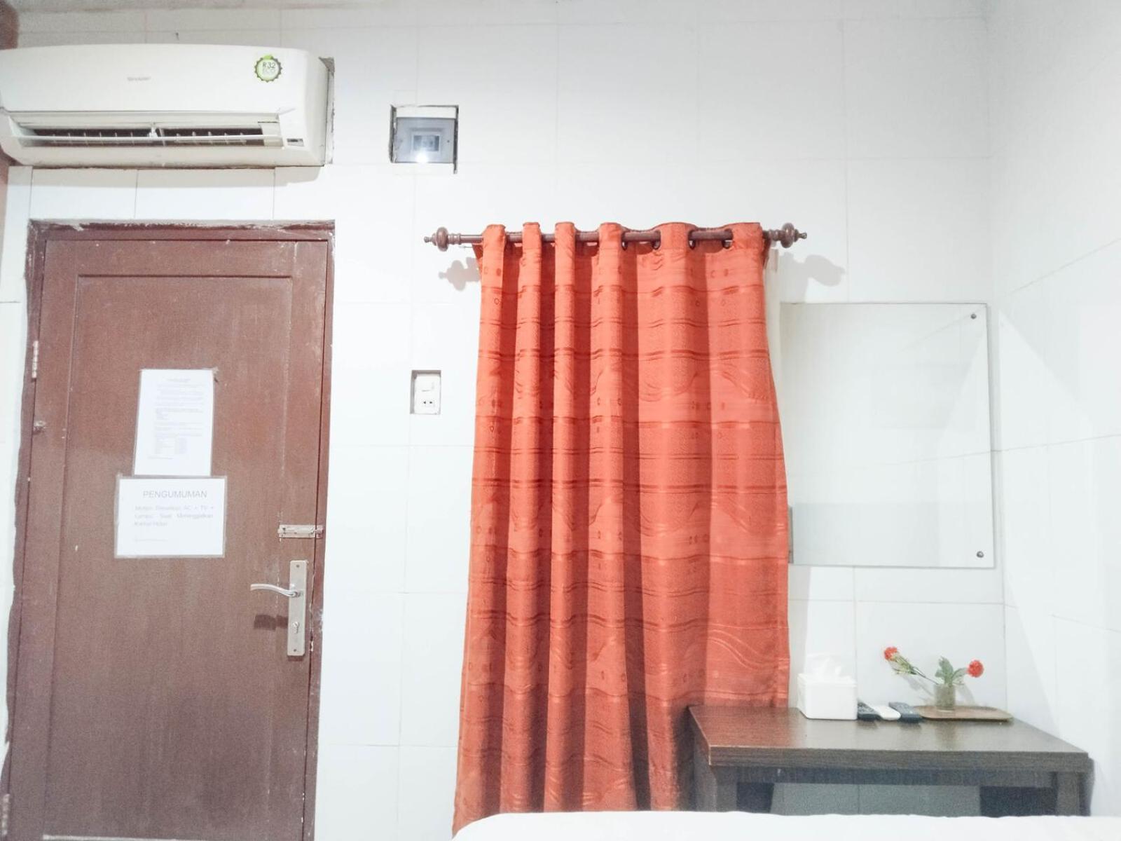 Labuhan Raya Hotel Medan